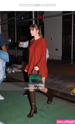 Taylor Swift [ taylor-swift ] - Just a little rinse off after swimming😘