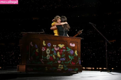 Taylor Swift [ taylor-swift ] - Clean up on aisle 787 We had a good time on happy hour tonight