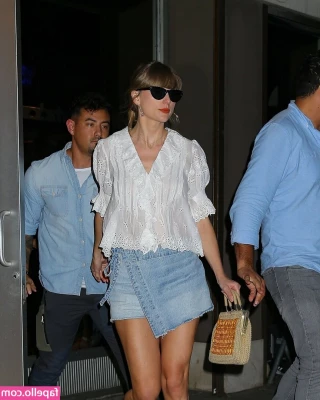 Taylor Swift [ taylor-swift ] - Promo