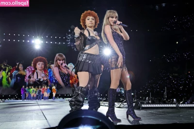 Taylor Swift [ taylor-swift ] - lick it.