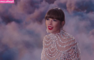 Taylor Swift [ taylor-swift ] - I really enjoy to suck dick  U think i do it good