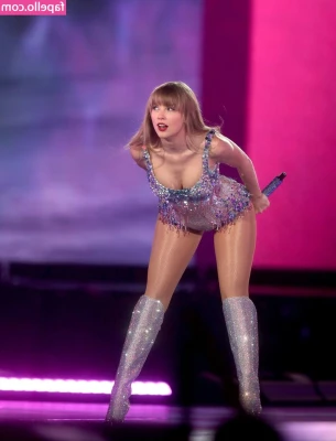 Taylor Swift [ taylor-swift ] - Can you stand still or will you get crushed under my boots?