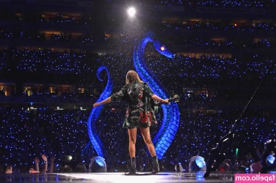 Taylor Swift [ taylor-swift ] - ANAL   Your favorite  Let s admit it  I have the best a hole  ever 