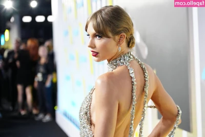 Taylor Swift [ taylor-swift ] - Had some fun getting my mouth over filled with  primeconsequence hot