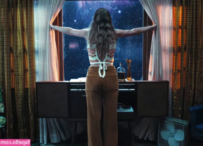 Taylor Swift [ taylor-swift ] - Just came so fuckin hard. Watch me stroke all the nut out this dick.