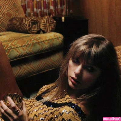 Taylor Swift [ taylor-swift ] - New Years 2020
