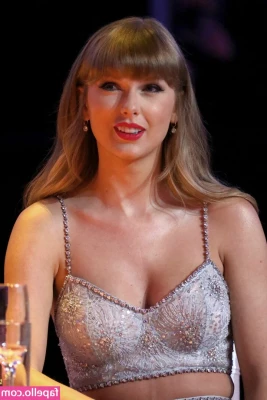 Taylor Swift [ taylor-swift ] - So good here
