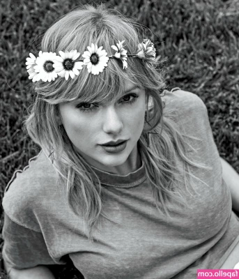Taylor Swift [ taylor-swift ] - look at me up close