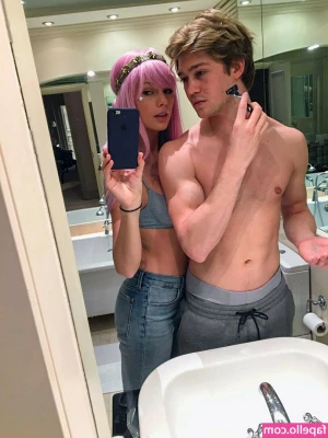 Taylor Swift [ taylor-swift ] - Sorry everyone it s been a crazy few days I will get to everyone s