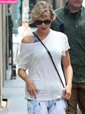 Taylor Swift [ taylor-swift ] - Lets chat 🔥🔥🔥🔥 The HEAT IS ON 🔥🔥🔥🔥