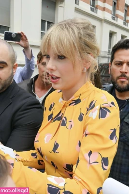 Taylor Swift [ taylor-swift ] - Meow part 1