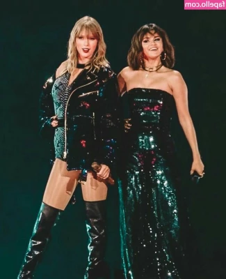 Taylor Swift [ taylor-swift ] - Side order so good, now it's a main 🍒