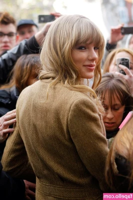 Taylor Swift [ taylor-swift ] - So much exciting stuff coming up- tip this post to make it even better