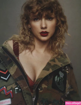 Taylor Swift [ taylor-swift ] - I suppose my curves might catch your attention💋