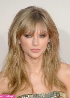 Taylor Swift [ taylor-swift ] - Cum behind me   like and tip this post if you want to see the view