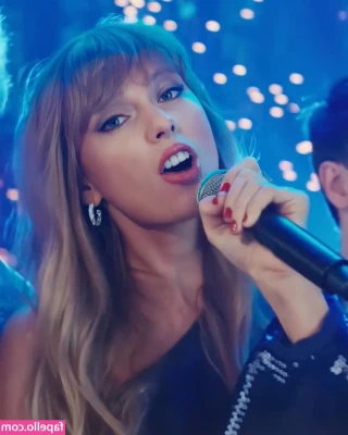 Taylor Swift [ taylor-swift ] - I’ve been Beary bad… 🐻
