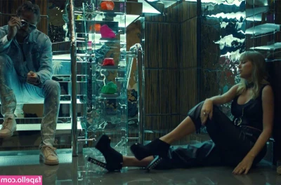 Taylor Swift [ taylor-swift ] - A cosplay I couldn’t fit into for a long time-