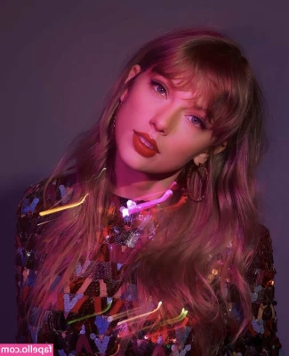 Taylor Swift [ taylor-swift ] - Some old favourites