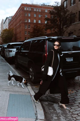 Nina Dobrev [ nina-dobrev ] - This pic 🥵
