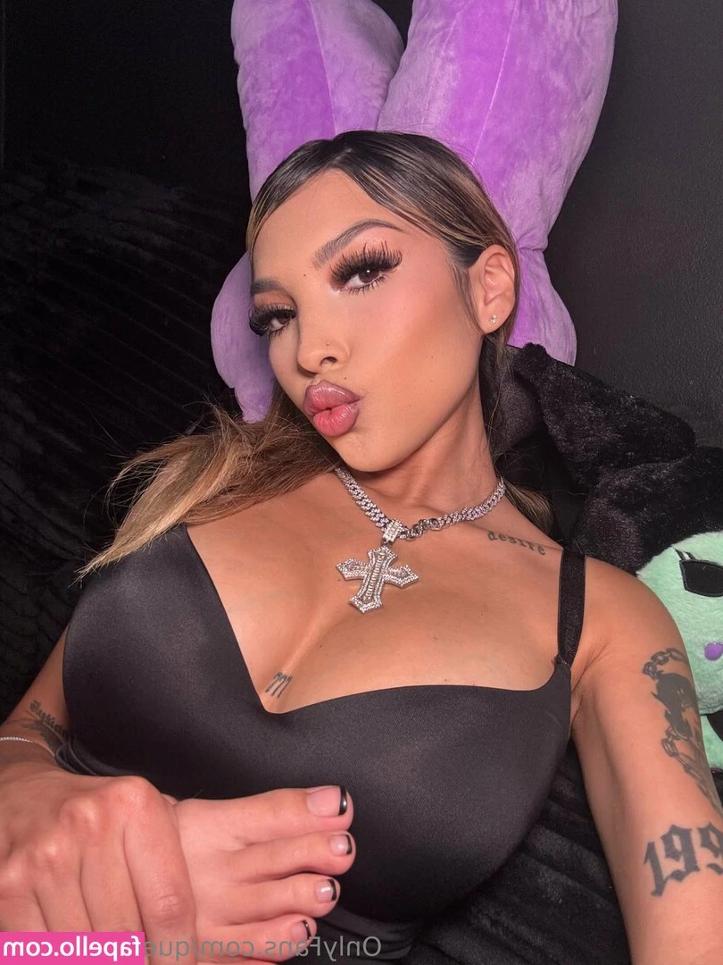 queenjokerrx2 - Dick or ass ? 🍆🍑