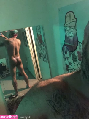 donutsteak - Do you like my dick   I really need a mouth here   Who wants