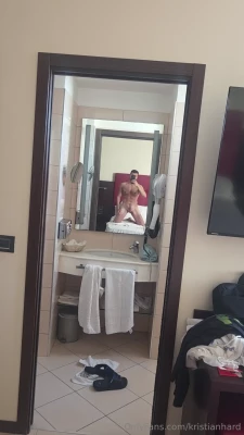 kristianhard - I love my boobs here