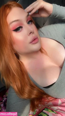 Princessarits [ princessarits-10 ] - My view whilst trampling him 1/2