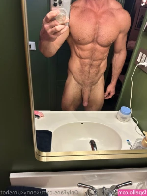 kennykumshot - Which dick pic of mine is the best 🍆😎
