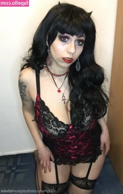 bustybunnybabe - You be the master and I'll be the slave.🤭😌