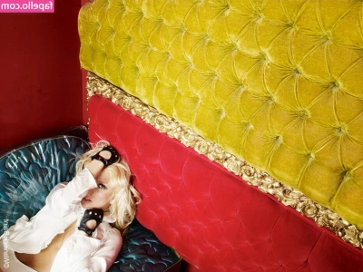 Lady Gaga [ lady-gaga ] - me & z birds