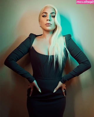 Lady Gaga [ lady-gaga ] - Waiting for you... 😍