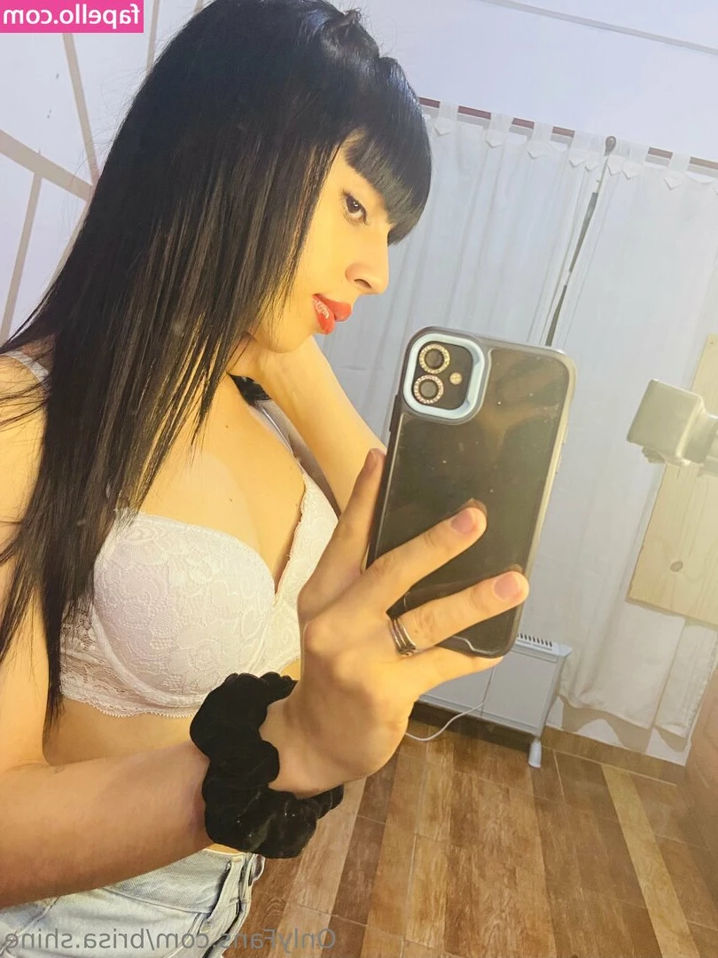 brisa.shine [ brisa-shine ] - Tight set and uncensored titts in your inboxes 🥵