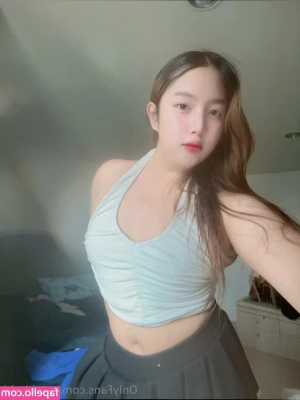 mochitgirl - Hey Fam new SOLO video check your dms now 😈💦
