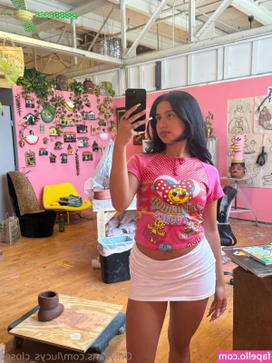 lucys_closet [ lucys-closet-3 ] - Lick your massive big cock. I want to gag on you and feel your pre