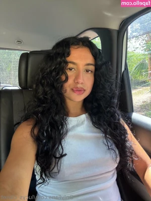 lucys_closet [ lucys-closet-3 ] - Should I start selling my videos again?