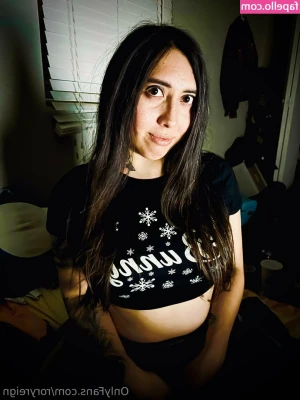 roryreign - Yesterday was so hot I think the domi made me cum like 15+ times 🥵