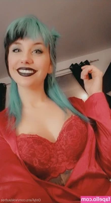 xoklautease - Sloppy kisses from this sexy bunny 💋💋💦