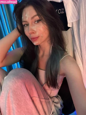 fruktozka - POV  Soft Feedee Boyfriend wants you to make him bigger