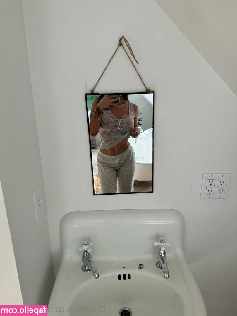 morekeep - A few from my new favorite lingerie piece  Check your dm s for the