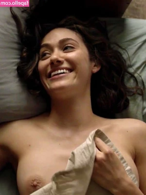Emmy Rossum [ emmy-rossum ] - Who missed me? I’m back 😈💓✨