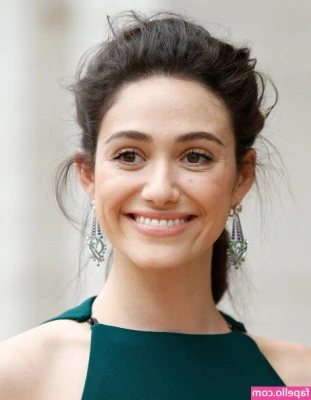 Emmy Rossum [ emmy-rossum ] - Enjoy this sexy teaser clip!