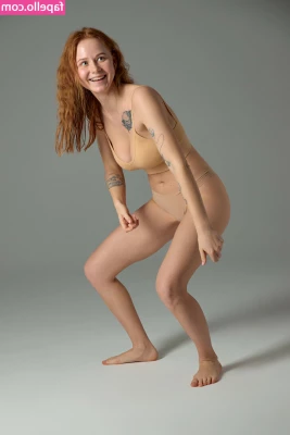 Aksinya_carrot [ aksinya-carrot ] - Dm baby I m so horny