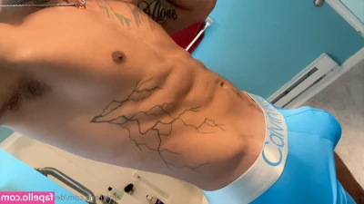 drxck21 - Hell yeah hun get ya tits out