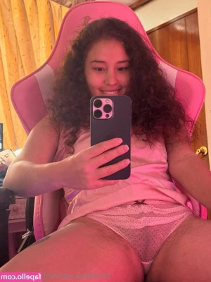 red_barbiedoll [ red-barbiedoll ] - Trying something out  tell me what you think
