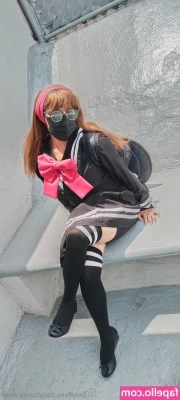cocoa-chan - My typical pose in front of boys on the Internet and in front of my