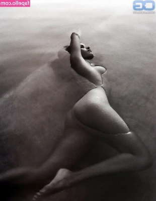 Patricia Velasquez [ patricia-velasquez ] - Cheeky