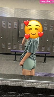 sofiasuxx - Sucking good