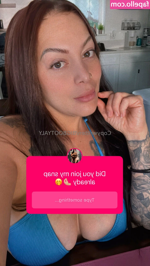 bigbootyalyy - A sexy collection of videos of me in lingerie  I look forward to you