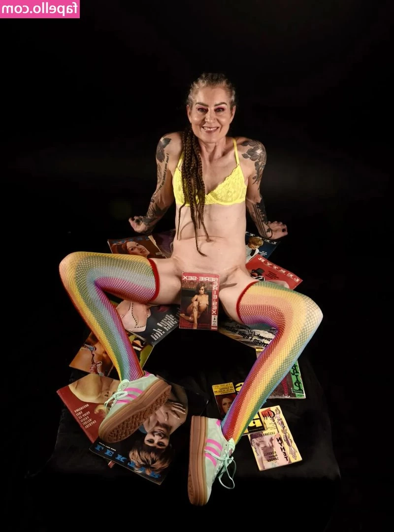 Linda Skugge [ linda-skugge ] - Full series from this over at  amxcontent