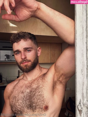blackstudio98 - Trying to find a pose you'd like 🙈